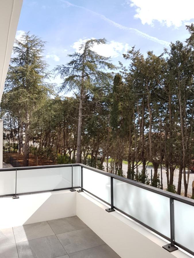 Апартаменты Appt Style Montpellier , Terrasse,Garage Лат Экстерьер фото