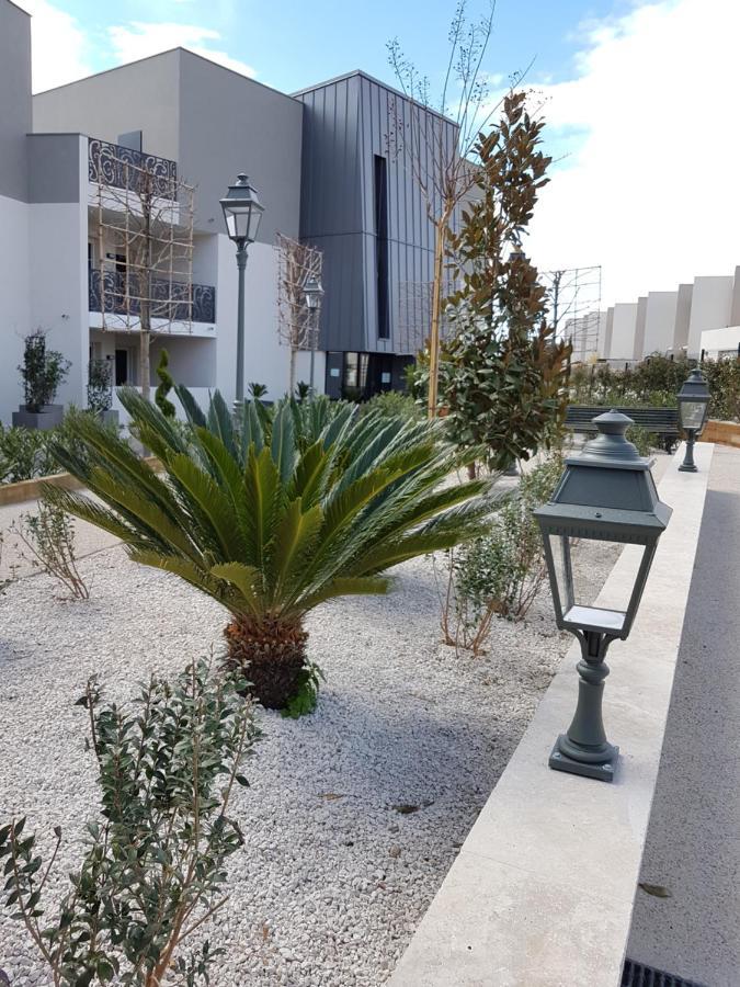 Апартаменты Appt Style Montpellier , Terrasse,Garage Лат Экстерьер фото