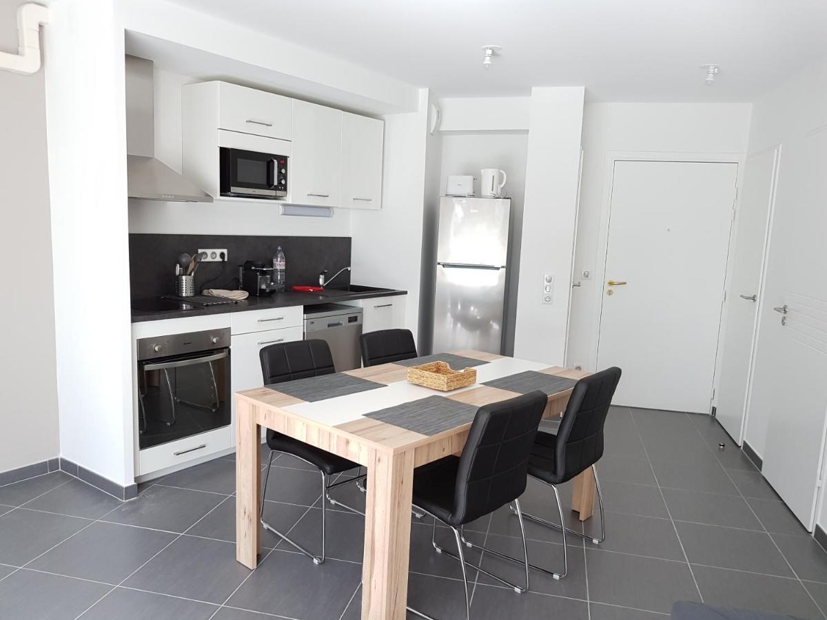 Апартаменты Appt Style Montpellier , Terrasse,Garage Лат Экстерьер фото