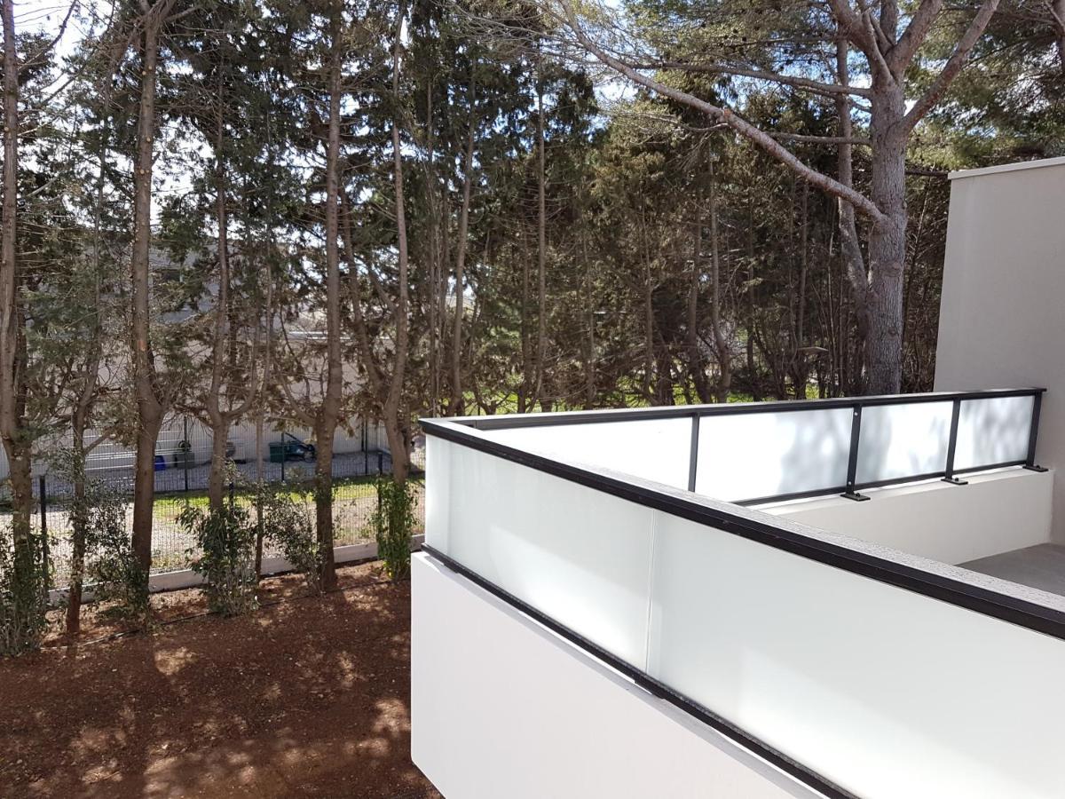 Апартаменты Appt Style Montpellier , Terrasse,Garage Лат Экстерьер фото